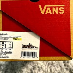 VANS worn once!! Particularly new!!